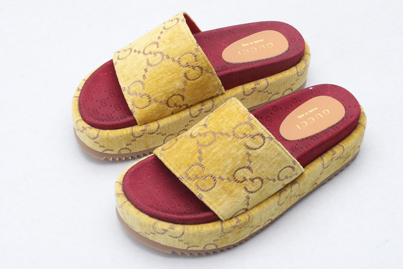 GUCCI WOMEN