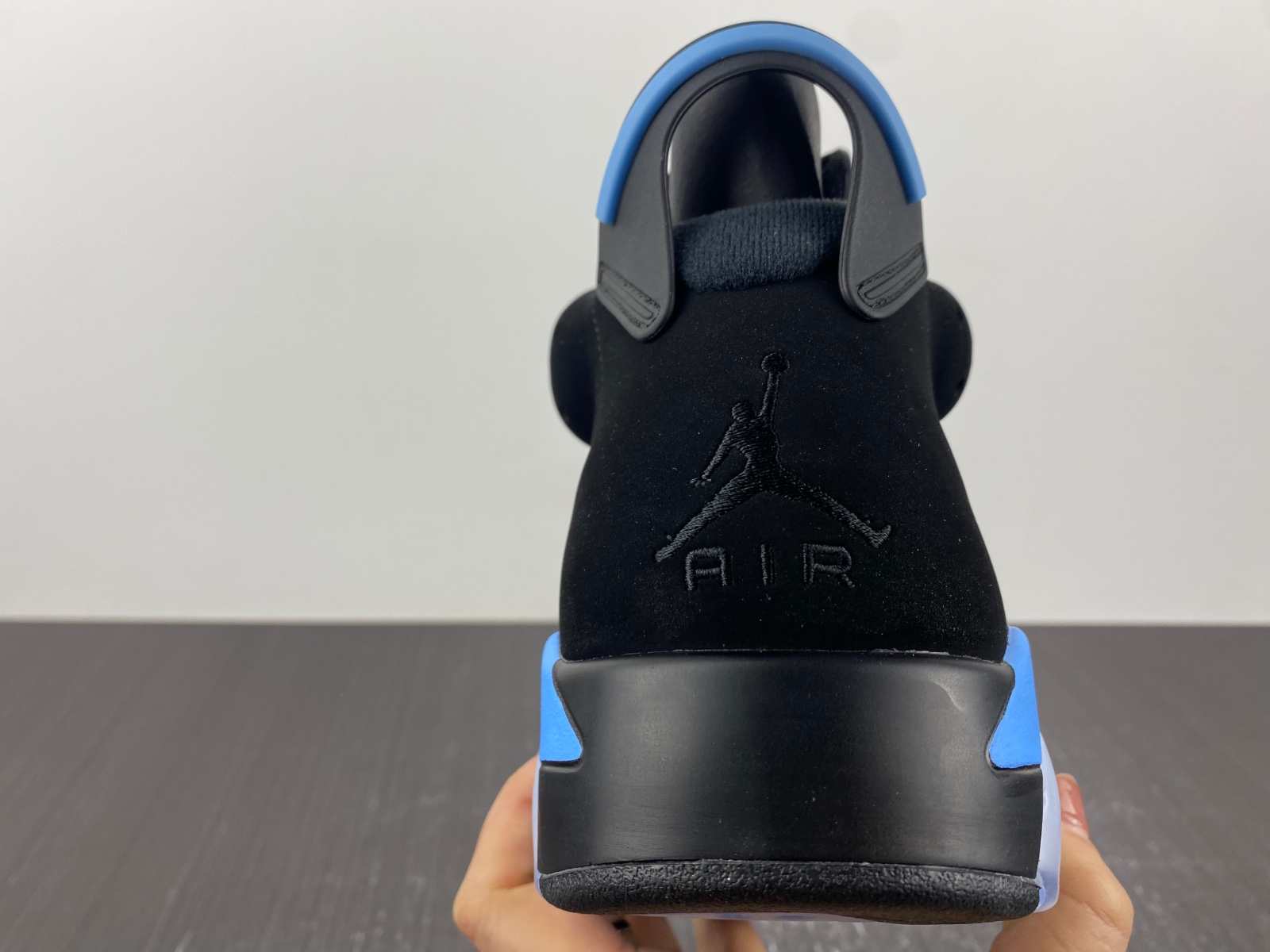 Air Jordan 6 Retro 