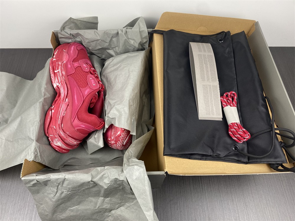 Balenciaga TRIPLE S TRAINER
