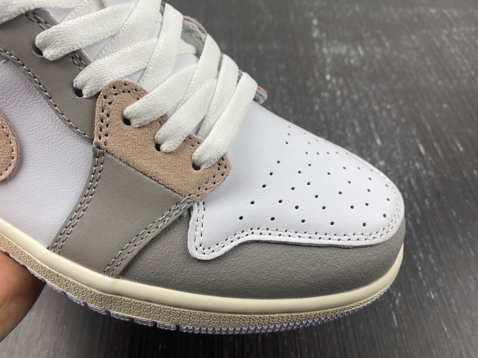 Air Jordan 1 Low Craft "Tech Grey" DN1635-002