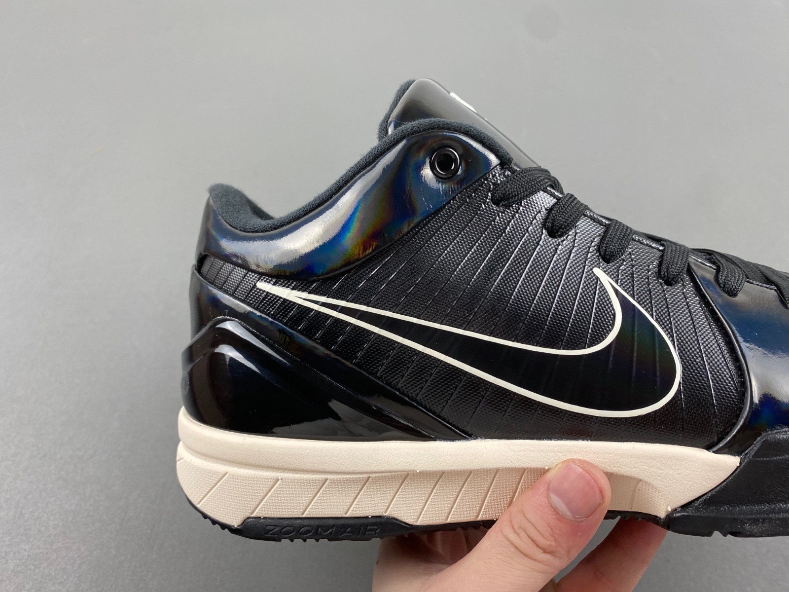 UNDEFEATED x Nike Kobe 4 Protro   CQ3869-001