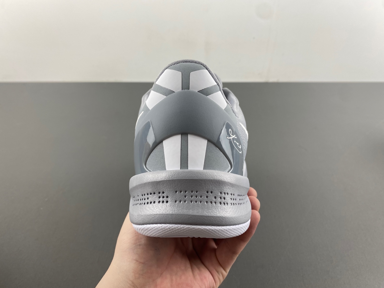 zoom kobe vi ftb kb6  HF9550-002
