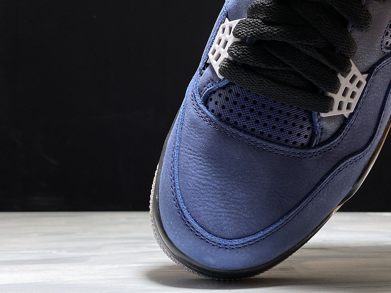 Air Jordan 4 Winter 