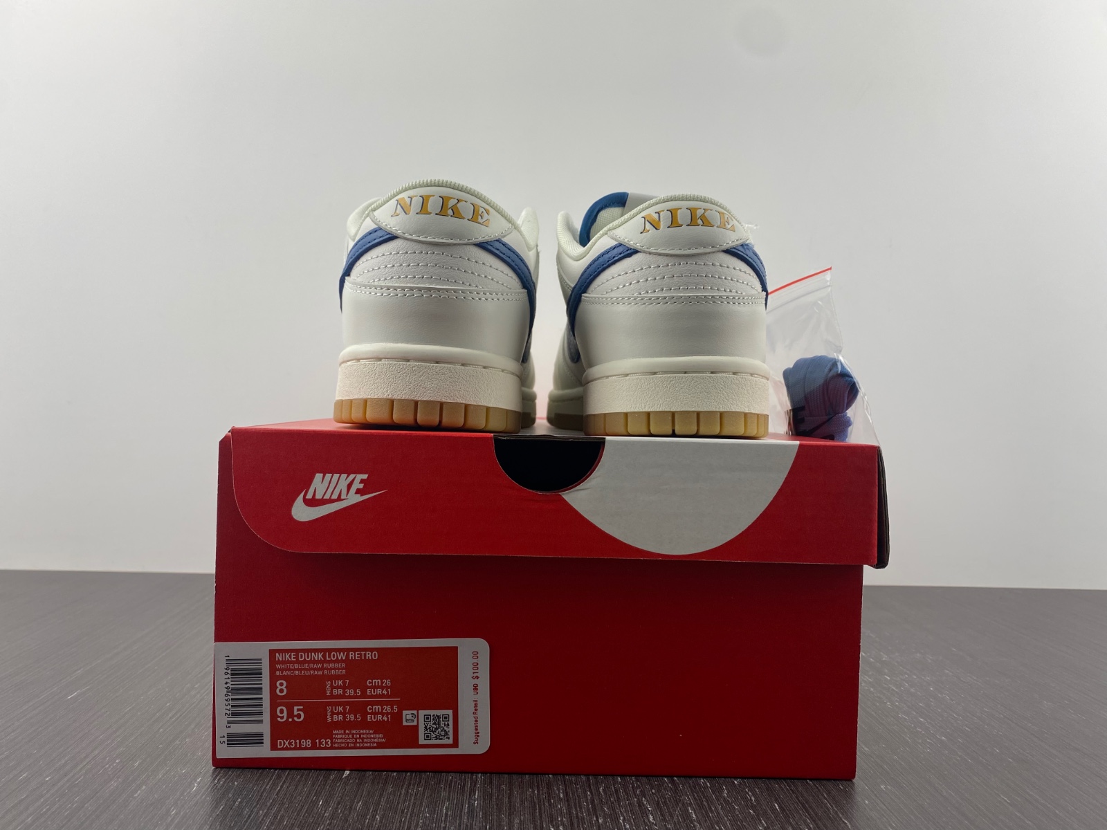 Nike Dunk Low SE 