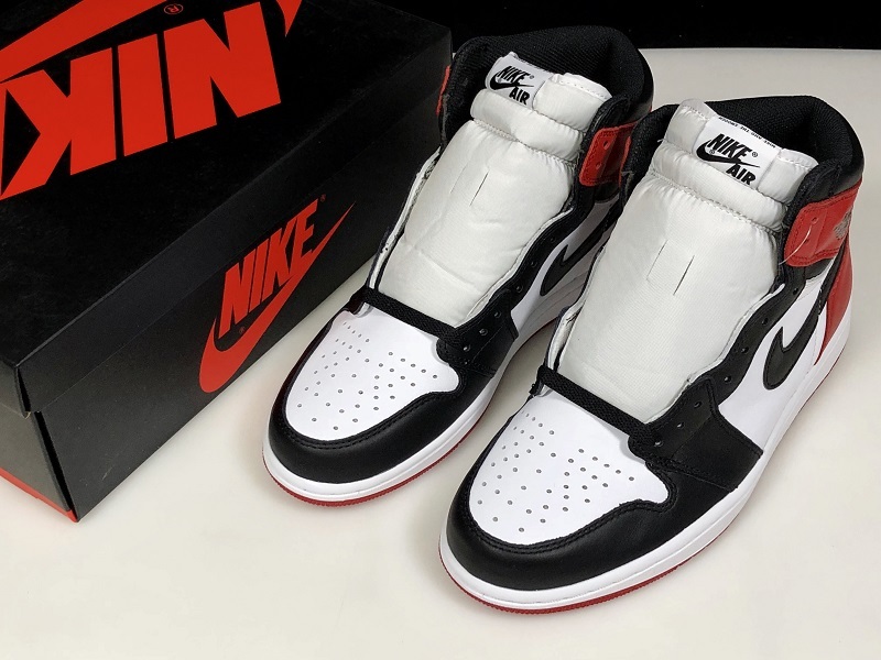 Air Jordan 1 Retro High OG 