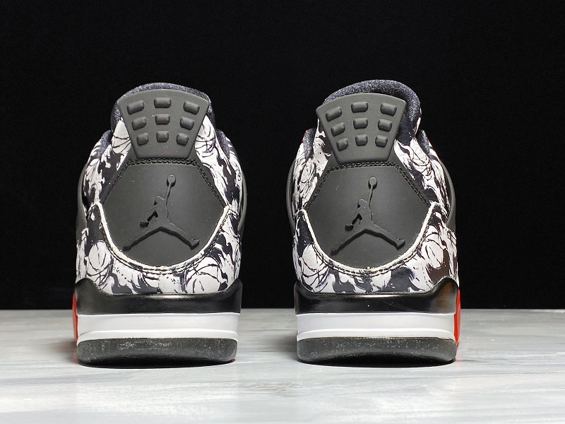 Air Jordan 4 Retro