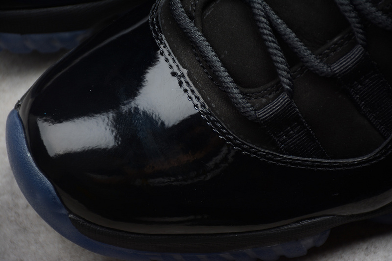 Air Jordan 11 Retro 