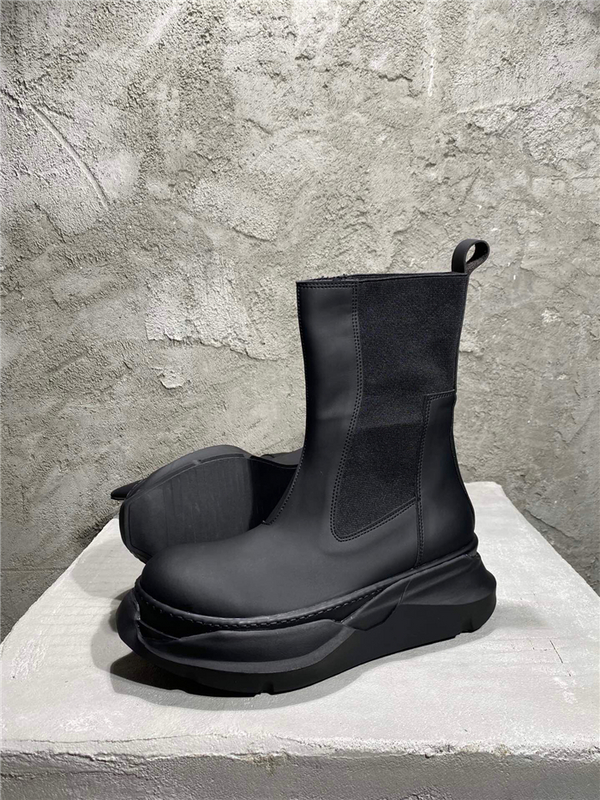 RICK OWENS  boost