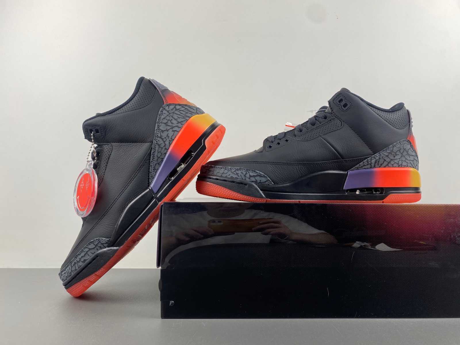 J Balvin x Air Jordan 3 "Rio"  FN0344-001