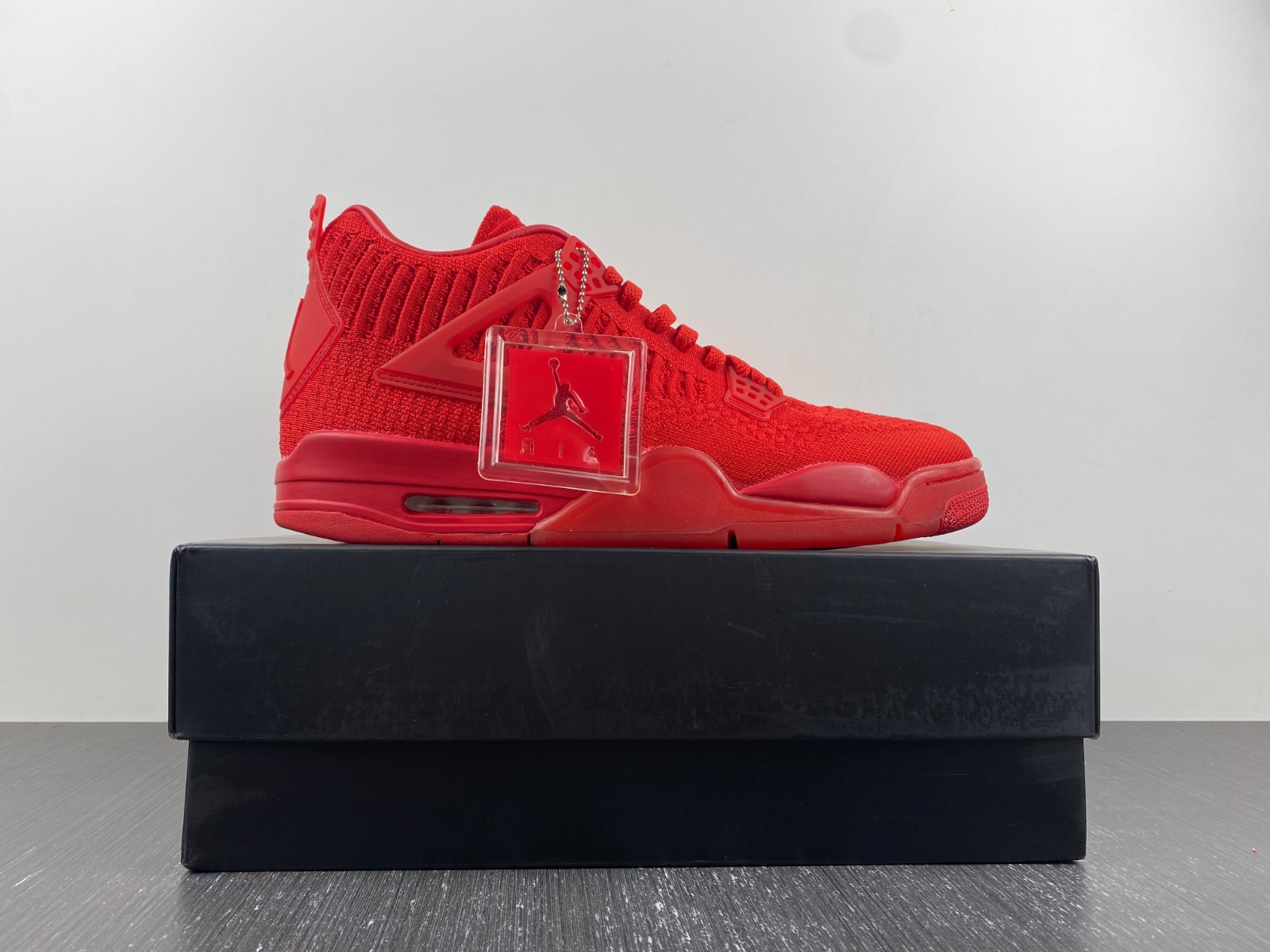 Air Jordan 4 Flyknit 