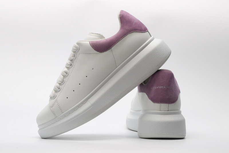 MCQUEEN OVERSIZED SNEAKER