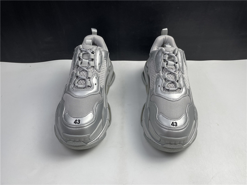 Balenciaga TRIPLE S TRAINER