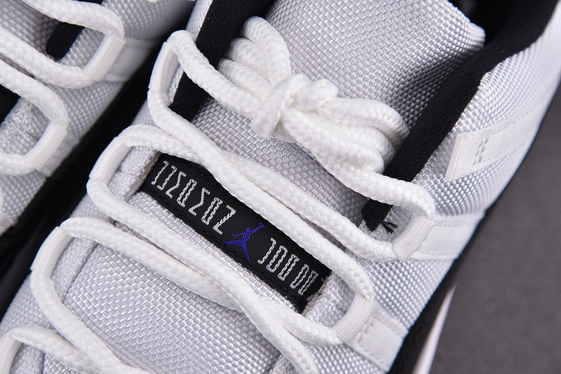 Air Jordan 11 Retro Low Concord 528895-153