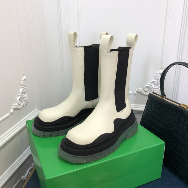 b0tte*a Ven*ta tire leather ankle boots