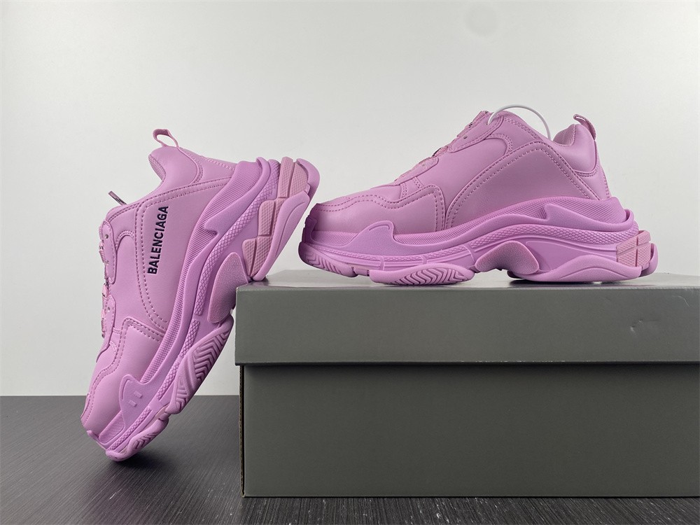 Balenciaga TRIPLE S TRAINER