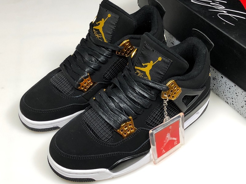 Air Jordan 4 Retro