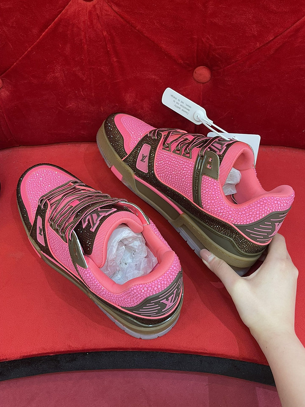 LV Trainer Sneaker