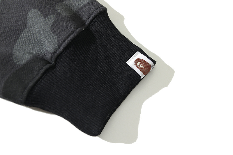 Bape Hoodie 2301024
