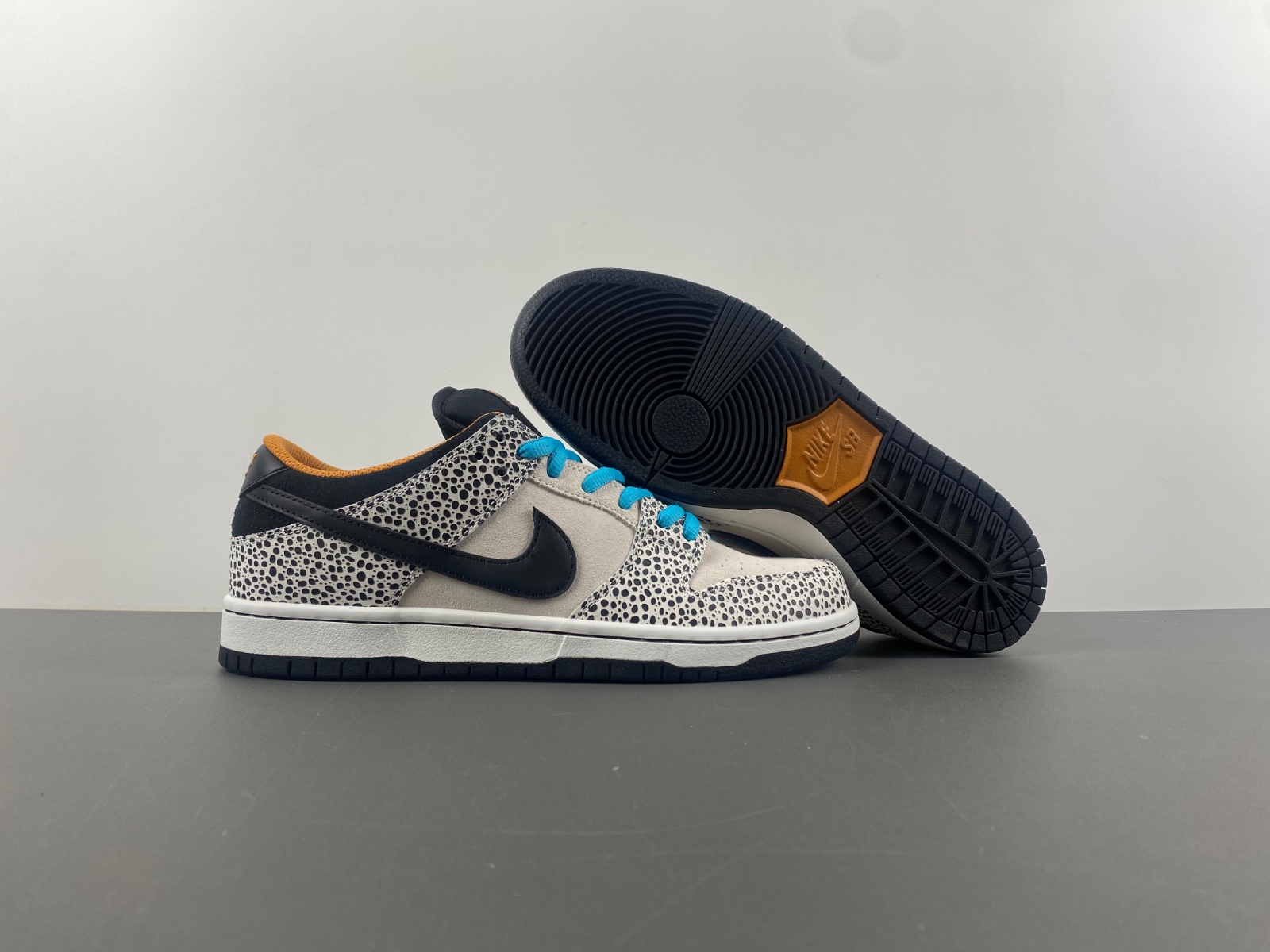 Nike SB Dunk Low Safari Olympics FZ1233-002