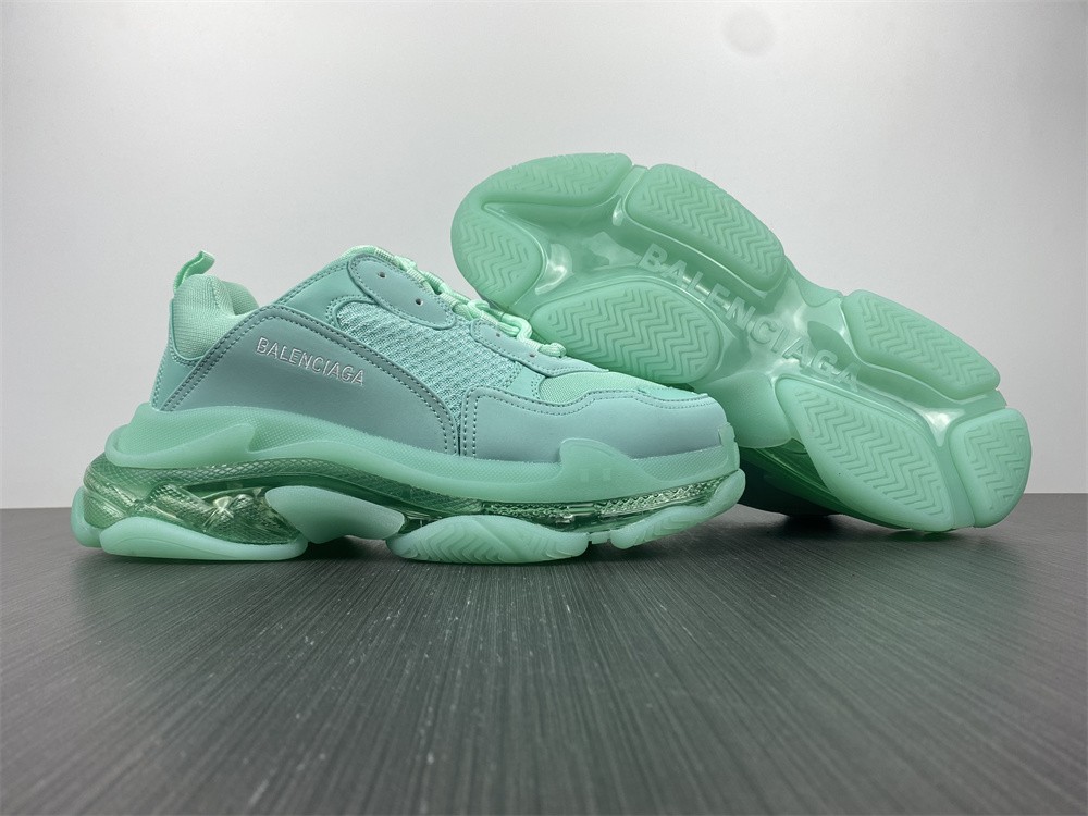 Balenciaga TRIPLE S TRAINER