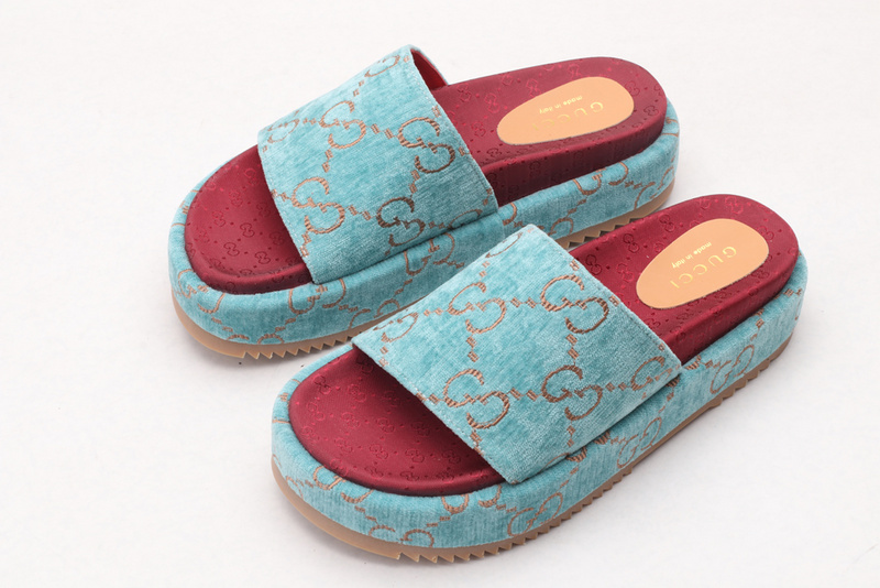 GUCCI WOMEN