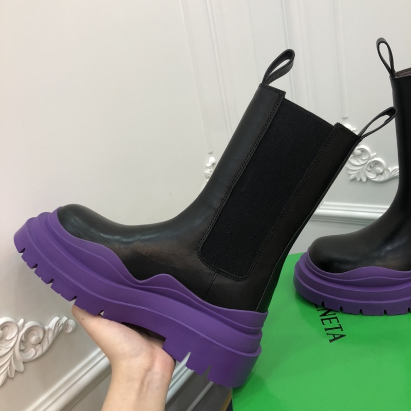 b0tte*a Ven*ta tire leather ankle boots