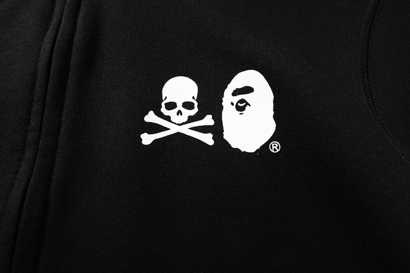 Bape Hoodie 2301028