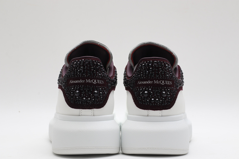 MCQUEEN OVERSIZED SNEAKER