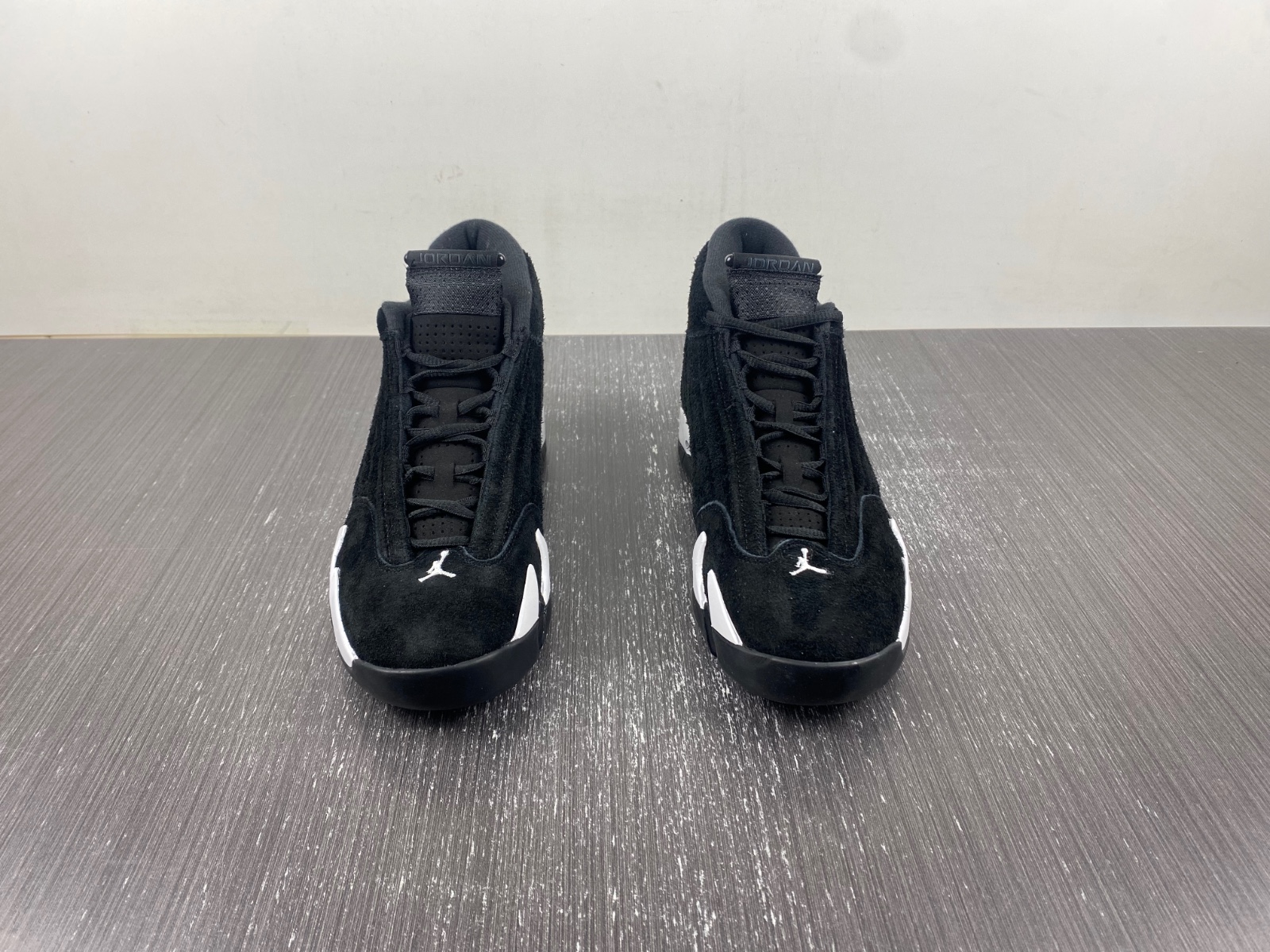 Air Jordan 14 Retro 