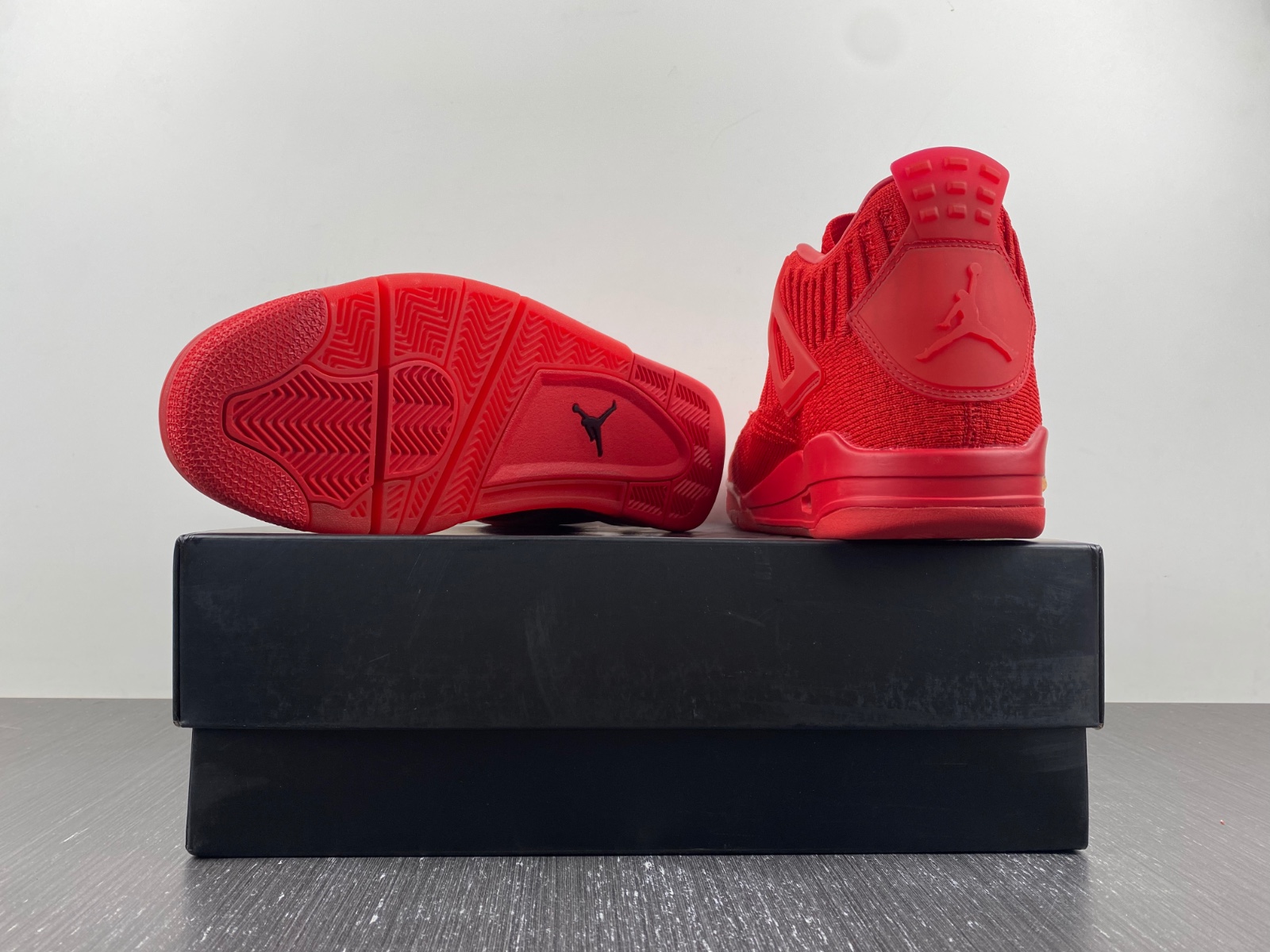 Air Jordan 4 Flyknit 
