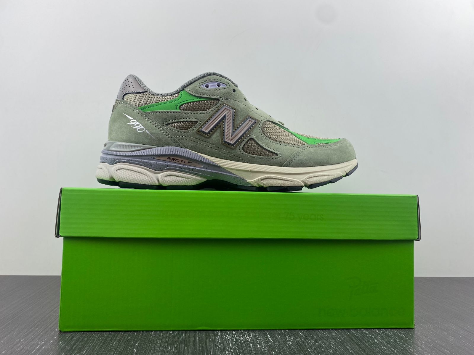 Patta x 990v3 Made in USA 