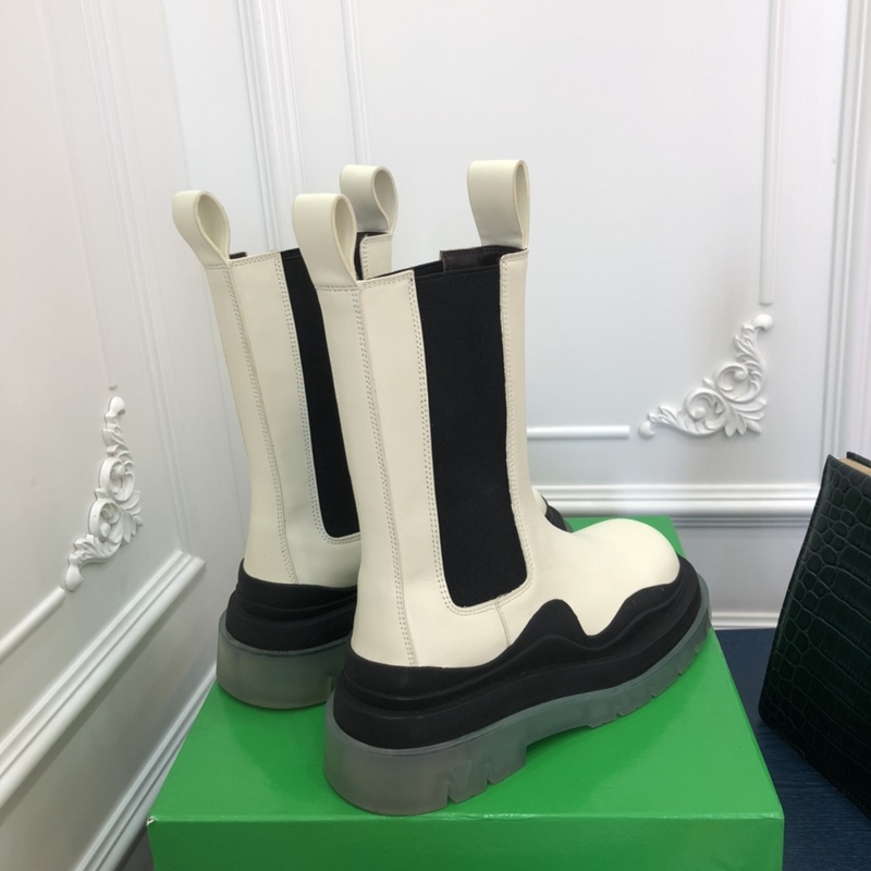 b0tte*a Ven*ta tire leather ankle boots