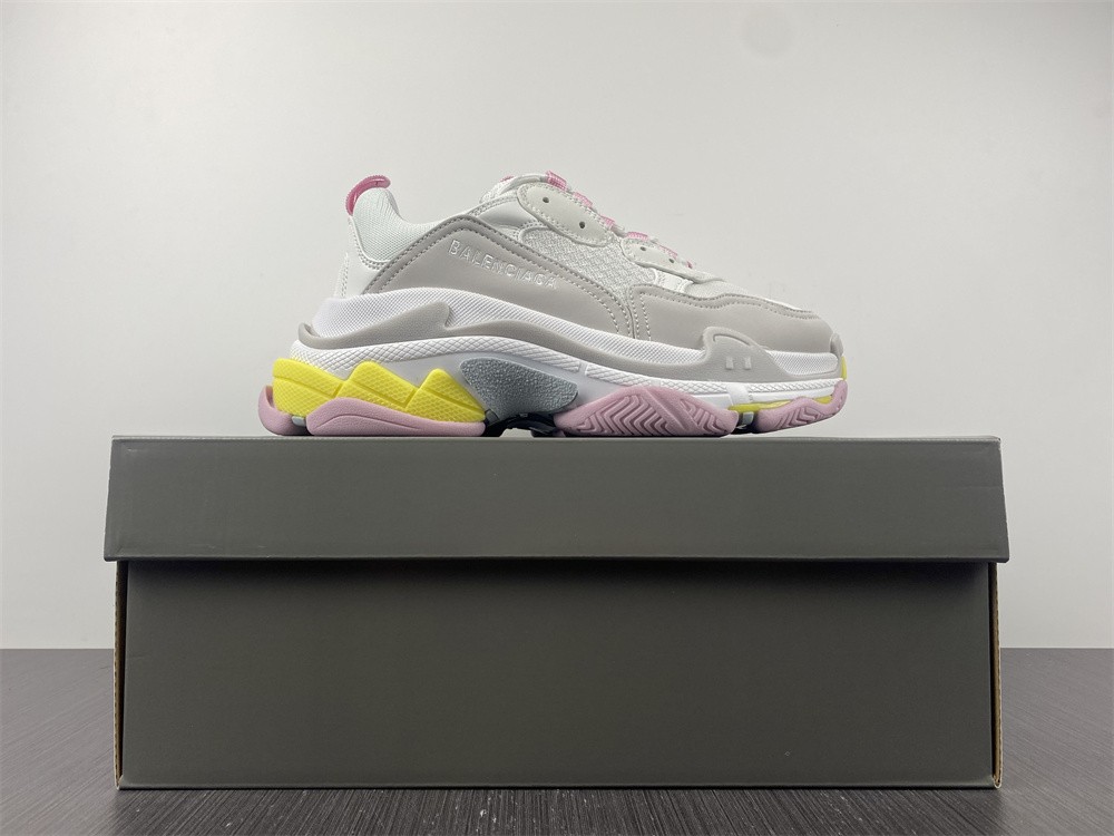 Balenciaga TRIPLE S TRAINER