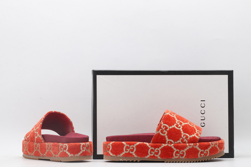GUCCI WOMEN