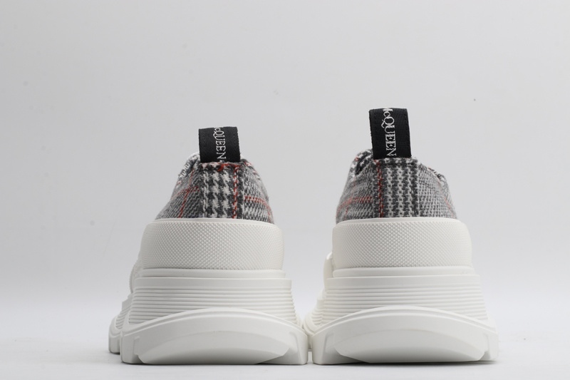 Mcqueen Tread Slick