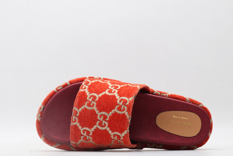 GUCCI WOMEN