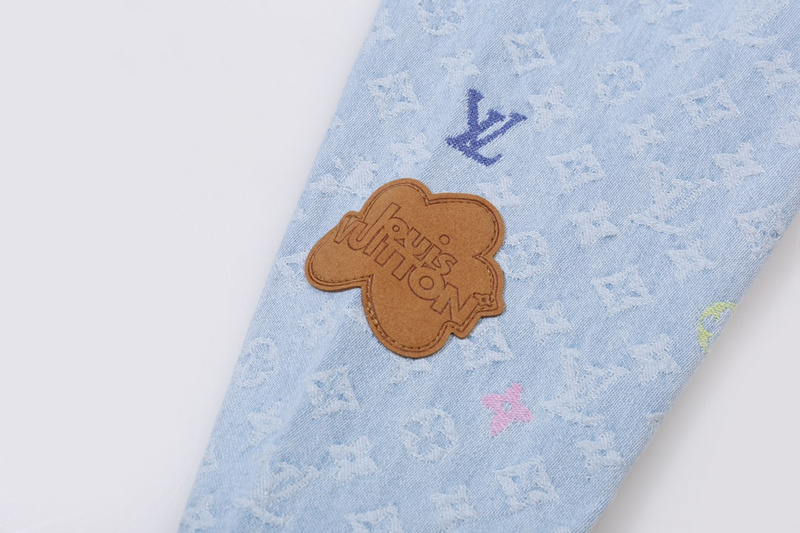 L&V Jacket  V-002
