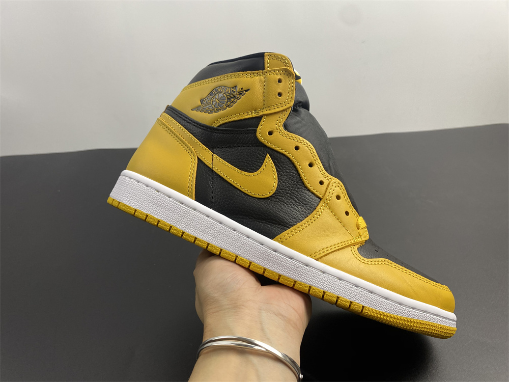 Air Jordan 1 Retro High OG 