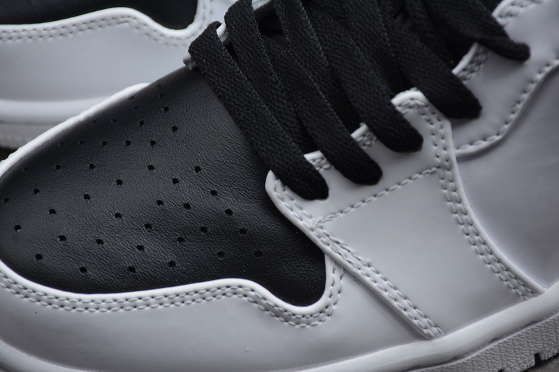 Air Jordan 1 Retro Low GS 