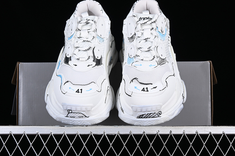 Balenciaga TRIPLE S TRAINER