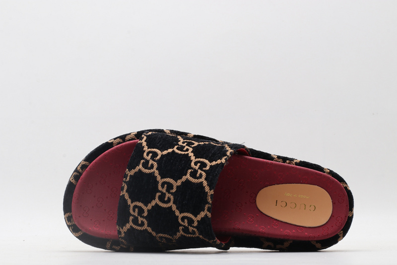 GUCCI WOMEN