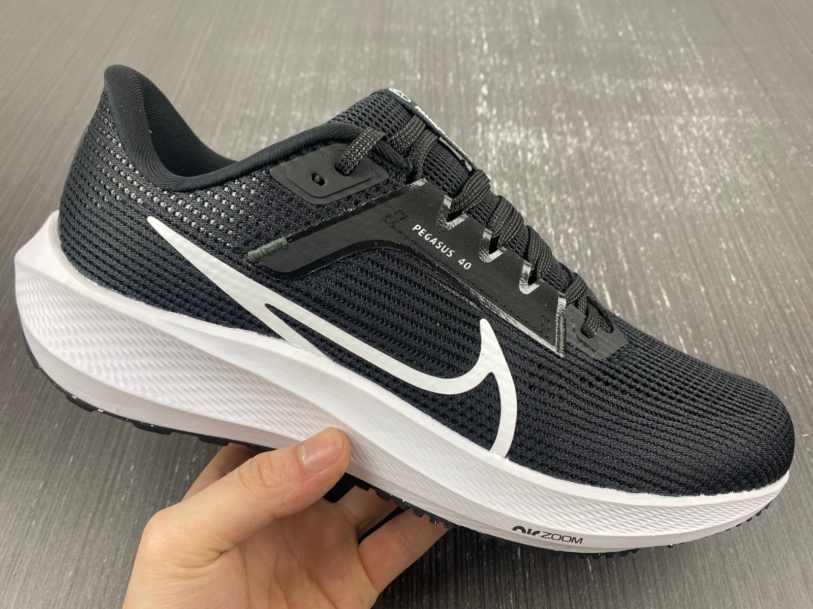 Nike Air Zoom Pegasus 40 Wide 