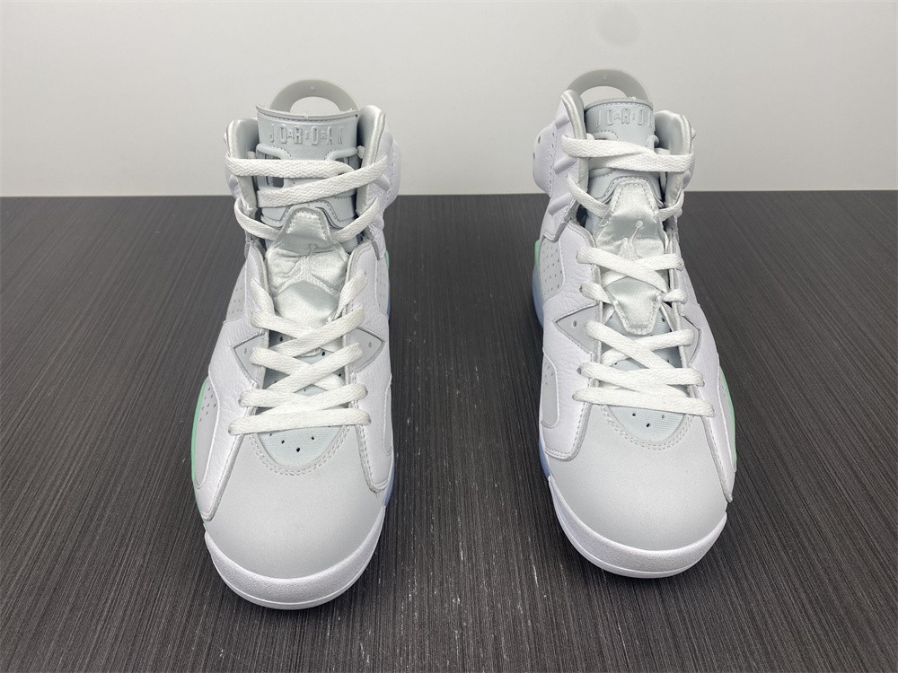 Air Jordan 6 Mint Foam  DQ4914-103