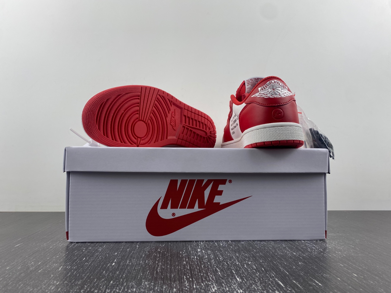 OFF-WHITE x Travis Scott x Air Jordan 1 custom