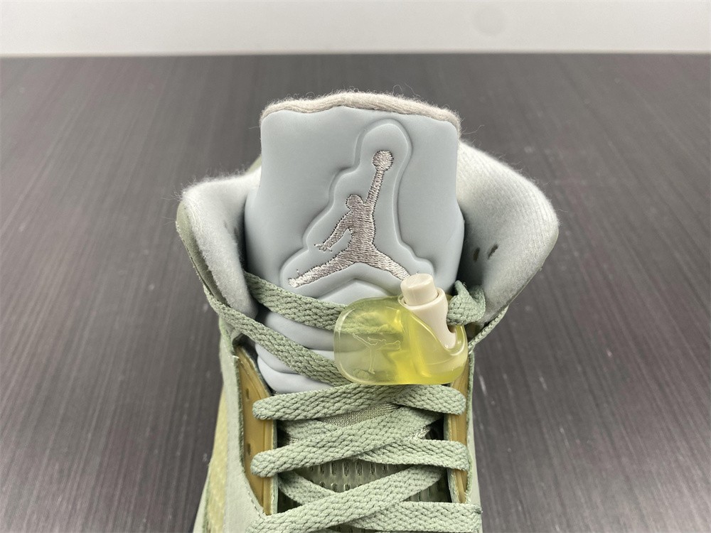 Air Jordan 5 Retro 