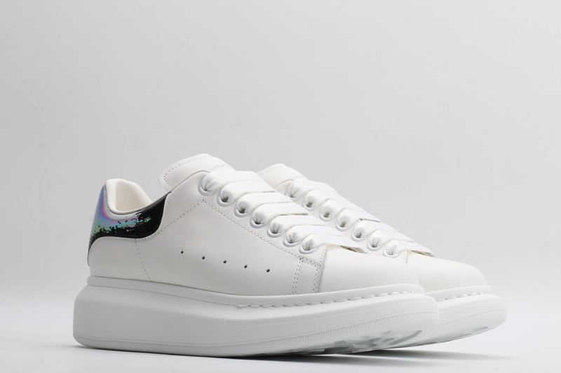 MCQUEEN OVERSIZED SNEAKER