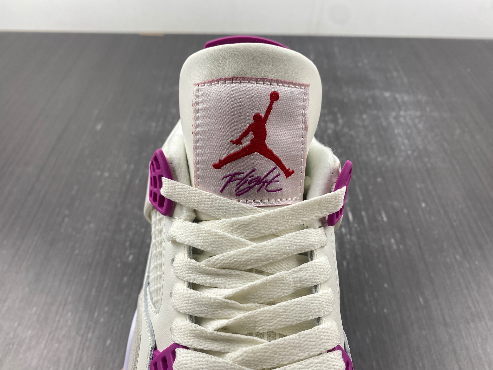 Nike SB x Air Jordan 4 customize