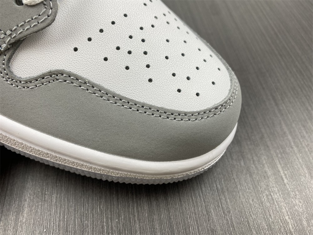 Air Jordan 1 Mid Wolf Grey Aluminum BQ6472-105