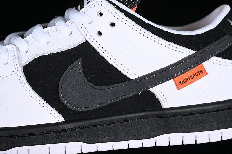 TIGHTBOOTH x Nike SB Dunk Low FD2629-100