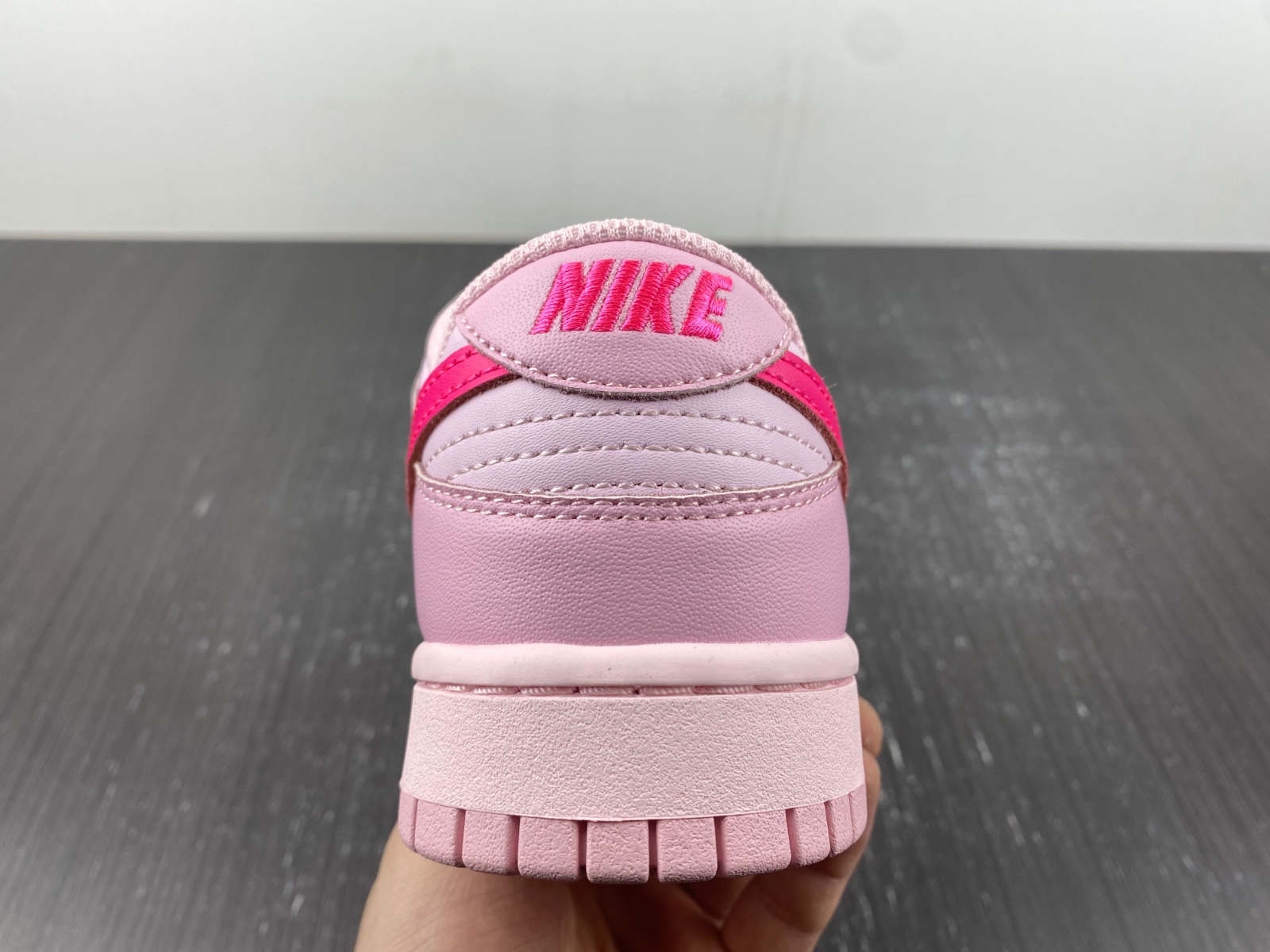 Nike SB Dunk Low PS 